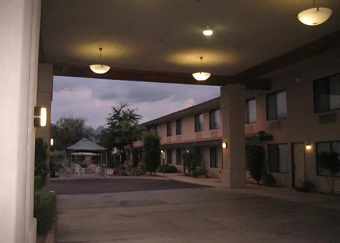 Catalina Inn Motel