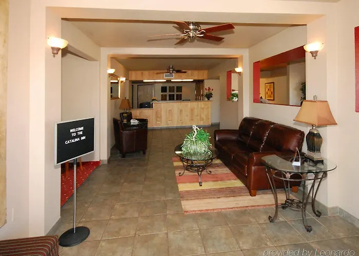 Catalina Inn 2*